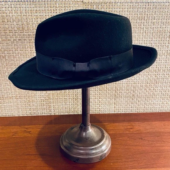 🌟HP🌟VTG 1960s Black Wool Bogart Fedora by Capas Design - Picture 1 of 11